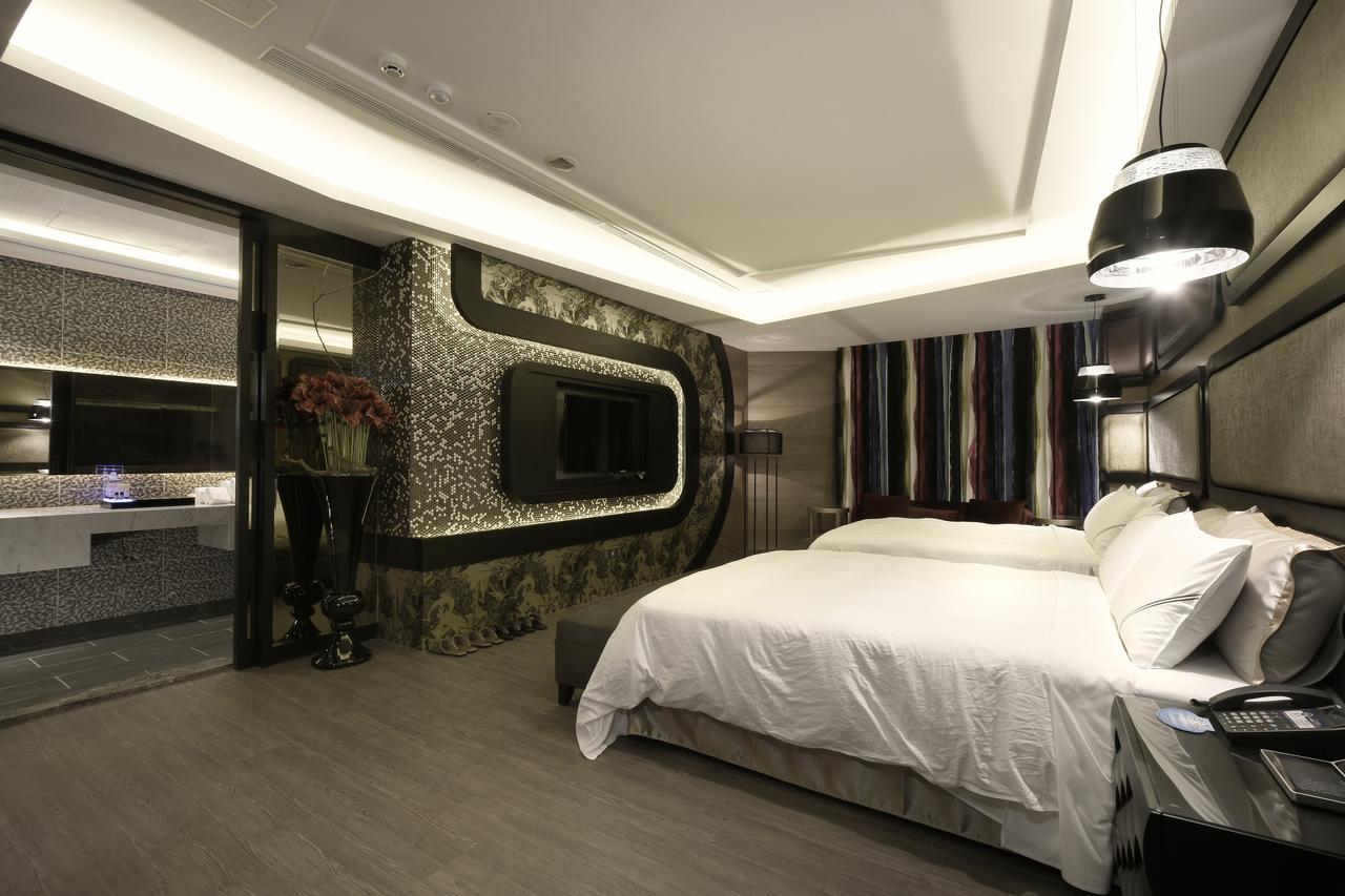U-Her Hotel Taichung Eksteriør billede