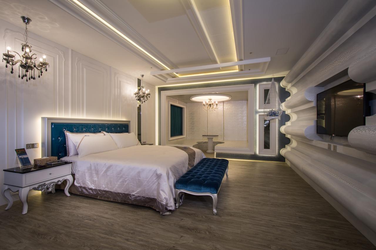 U-Her Hotel Taichung Eksteriør billede