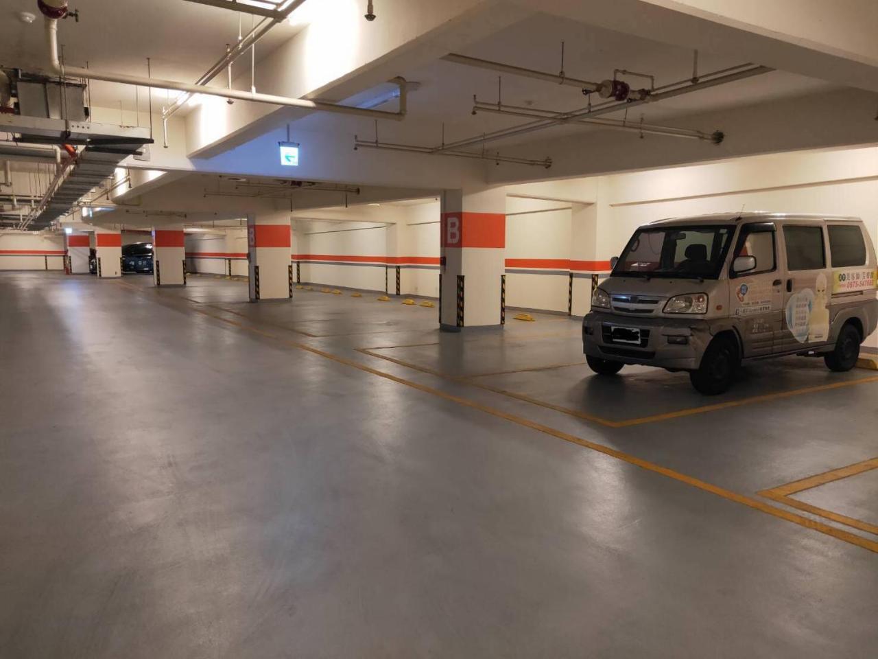 U-Her Hotel Taichung Eksteriør billede