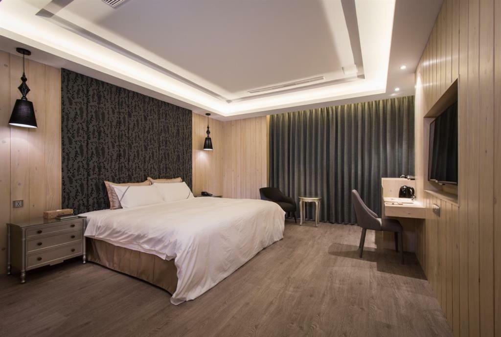 U-Her Hotel Taichung Eksteriør billede